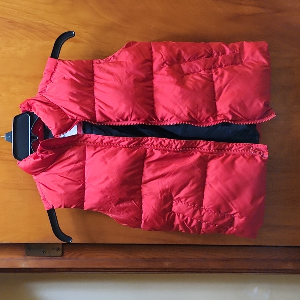 Boy Old Navy Puffer Vest